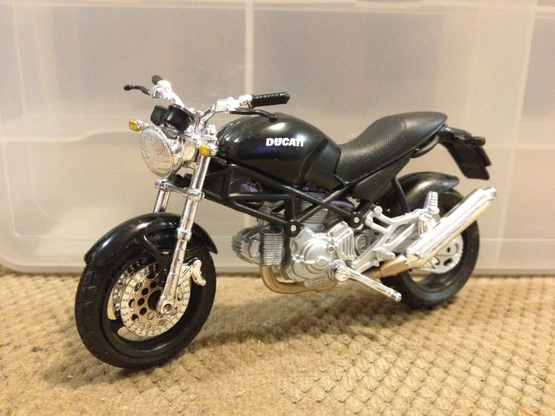 Illustration for article titled Anything Goes Saturday! 1:18 Bikes Again